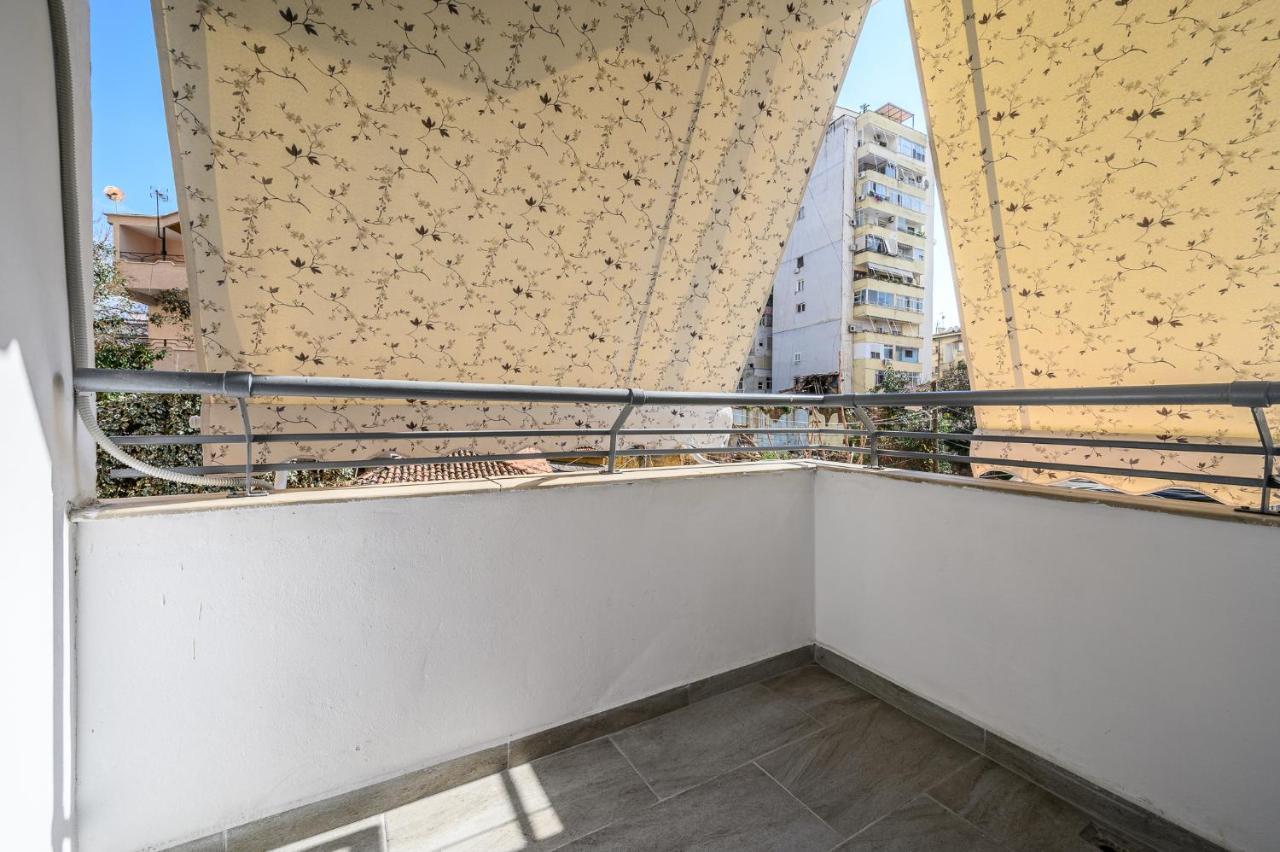 Miku Apartment-Modernly Designed Downtown Tirana Zewnętrze zdjęcie