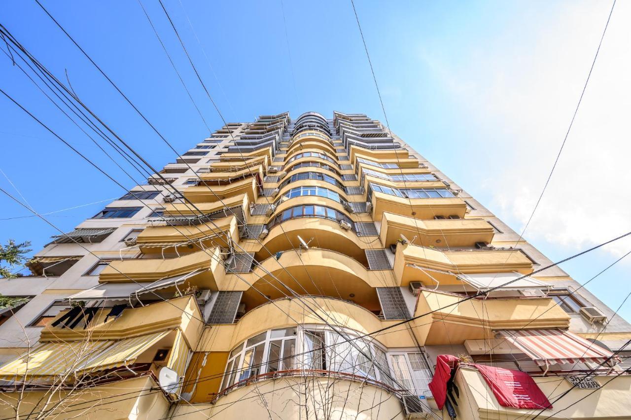 Miku Apartment-Modernly Designed Downtown Tirana Zewnętrze zdjęcie